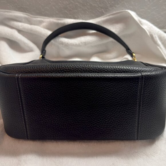 Coach Cary Shoulder bag.  Black with gold hardware - Picture 3 of 14